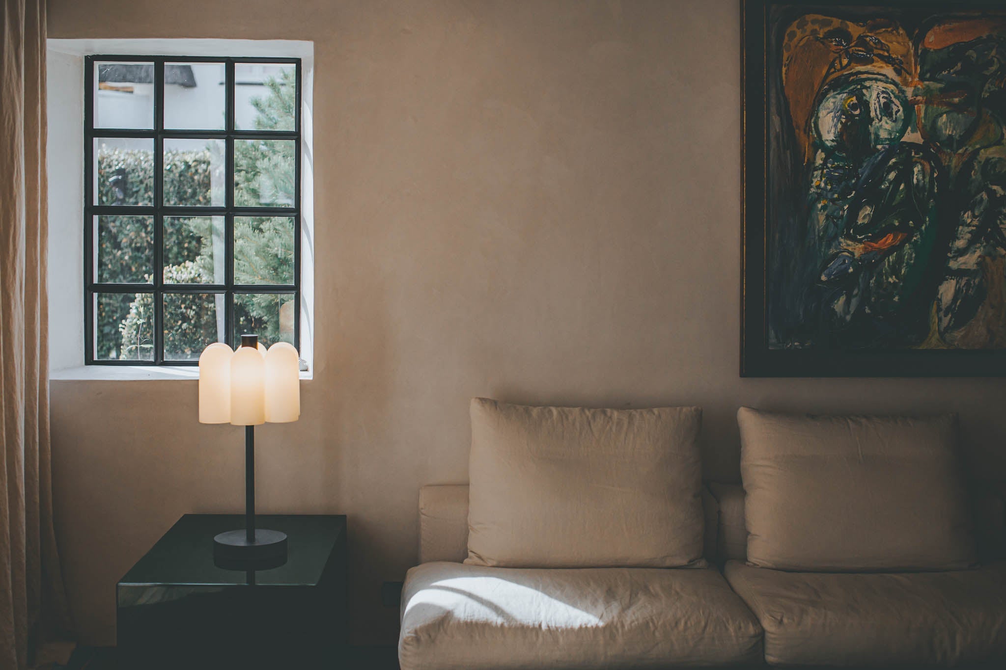 Schwung Odyssey 6 Black Gunmetal Table Lamp